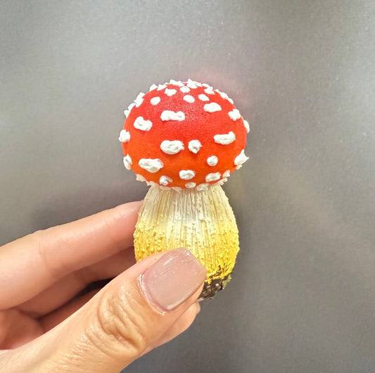 Mini Realistic Classic Mushroom