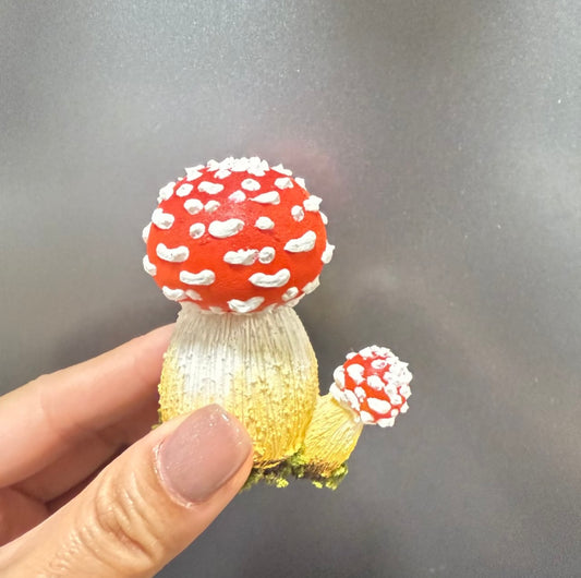 Mini Realistic Classic Mushroom
